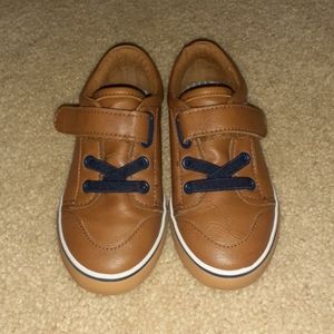 Cat & Jack dress shoes 10T